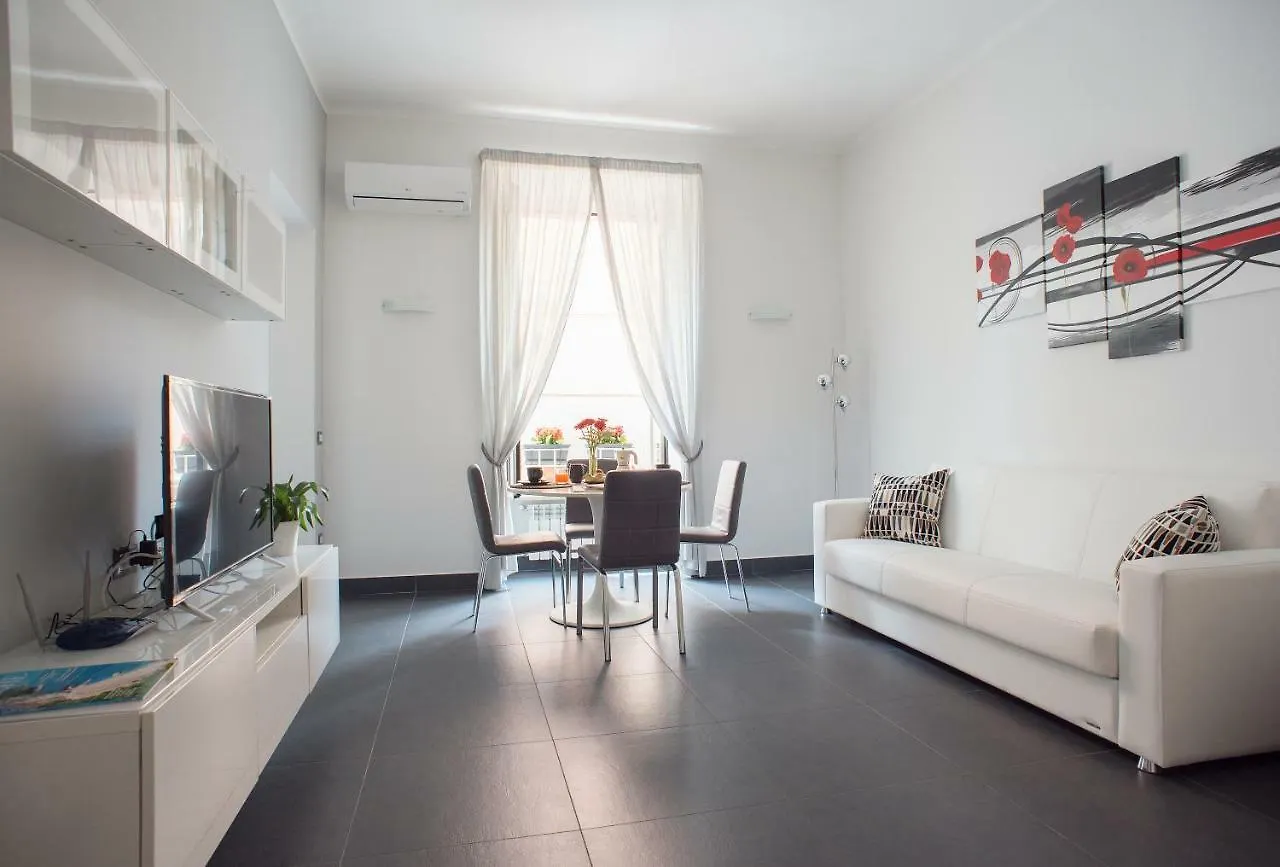 Fiori Scarlatti Apartment Naples Italy
